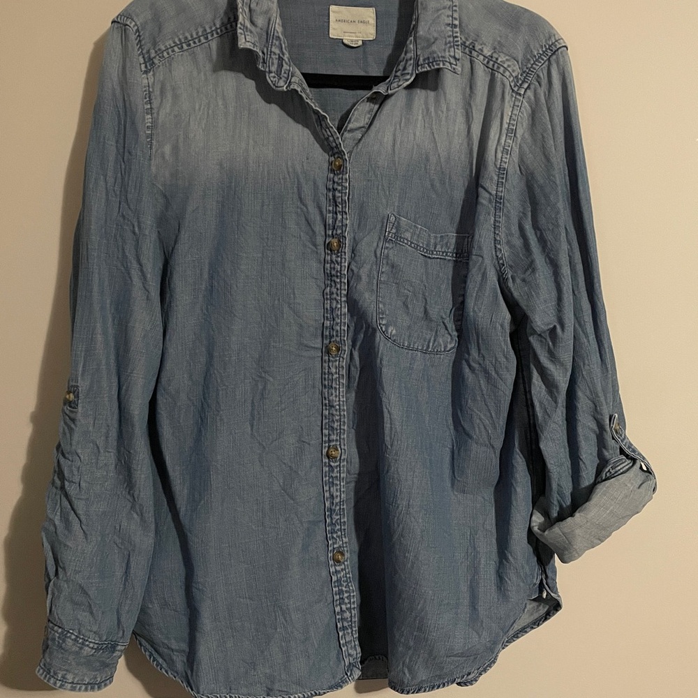 XL American Eagle Button Up Denim Shirt Blue - Womens